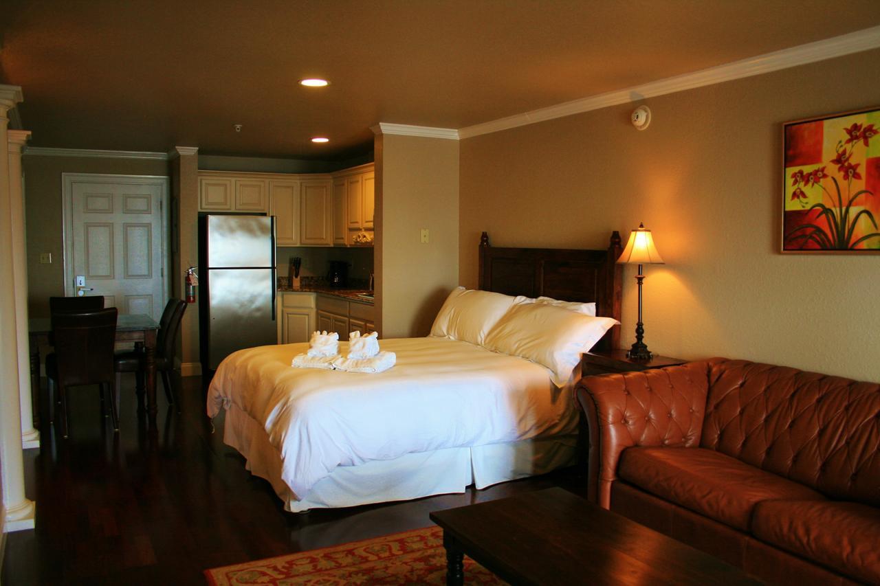 Oasis Suites Hotel Nags Head Exterior photo