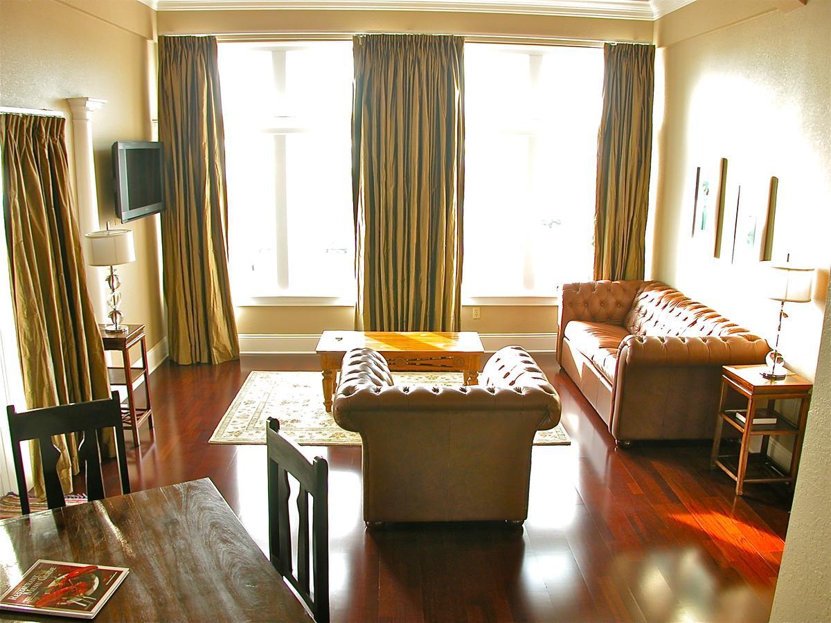 Oasis Suites Hotel Nags Head Exterior photo
